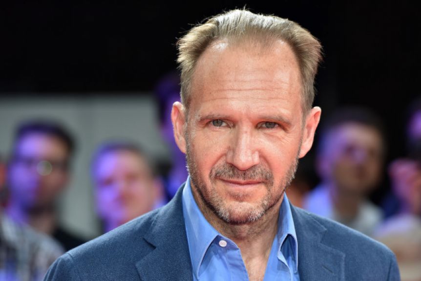 Ralph Fiennes será la Señorita Tronchatoro